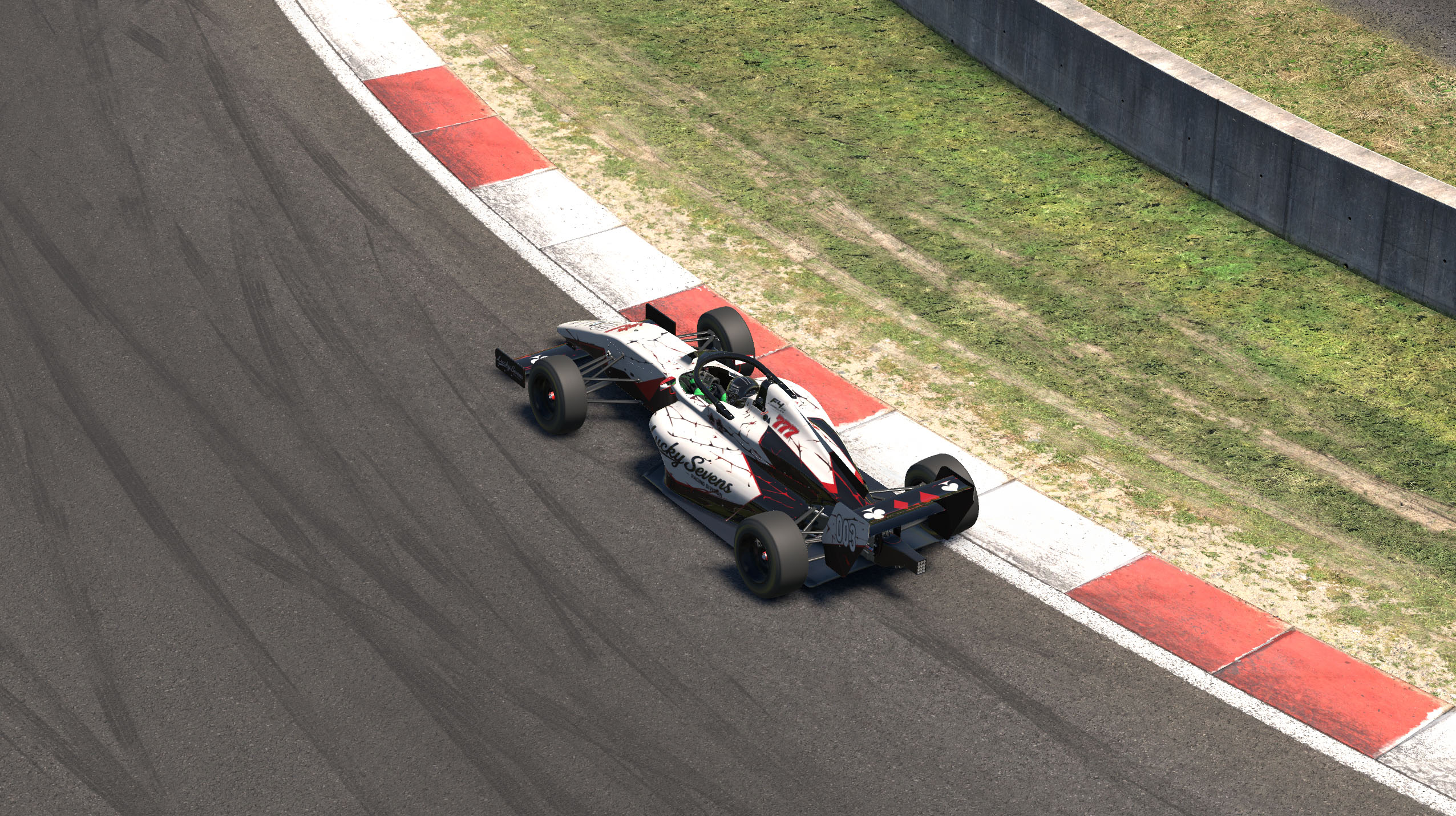 FIA F4 - Lucky Sevens